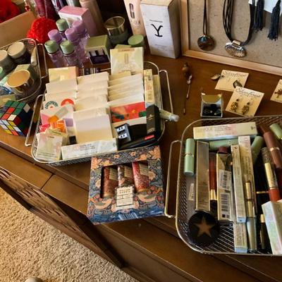 Sale Photo Thumbnail #108