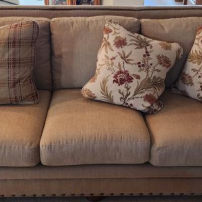 Sale Photo Thumbnail #109