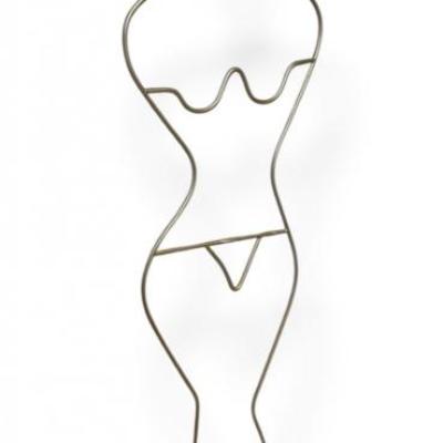 Vintage Female Wire Mannequin Valet Stand – 1980s Style Est. $200+	