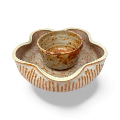 Retro Floral Raised Pottery Chip & Dip Bowl Set – Dish & Small Bowl	
