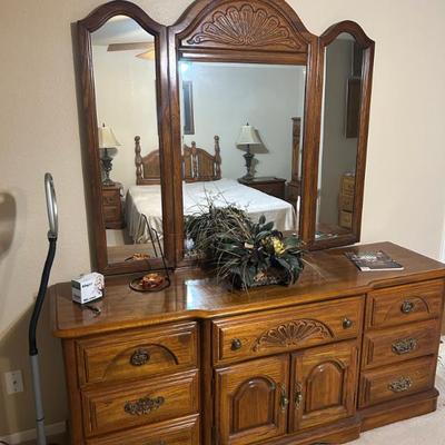 Sale Photo Thumbnail #76