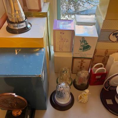 Sale Photo Thumbnail #3