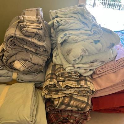 Sale Photo Thumbnail #257