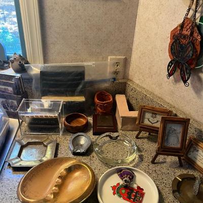 Sale Photo Thumbnail #261