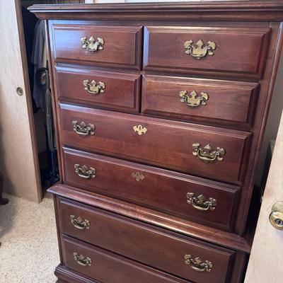 Sale Photo Thumbnail #370