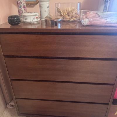 Sale Photo Thumbnail #595