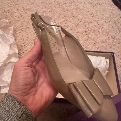 Sale Photo Thumbnail #502