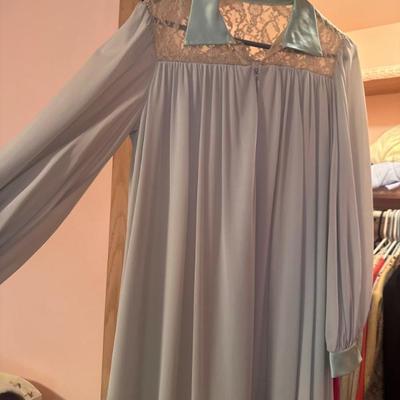 Sale Photo Thumbnail #555