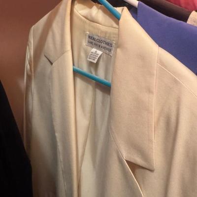 Sale Photo Thumbnail #529