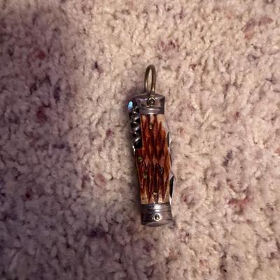 Sale Photo Thumbnail #589