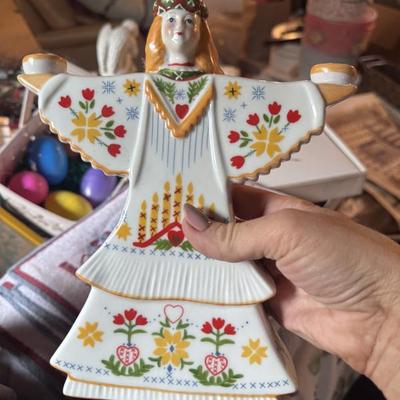 Sale Photo Thumbnail #259