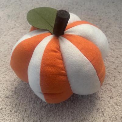 Sale Photo Thumbnail #704