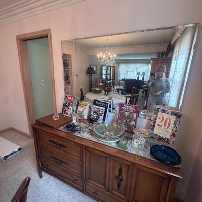 Sale Photo Thumbnail #343