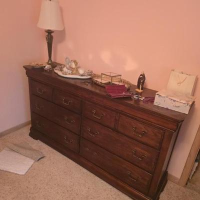 Sale Photo Thumbnail #4