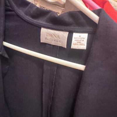 Sale Photo Thumbnail #558