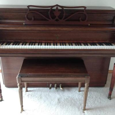 J & C Fischer Spinet Piano with Matching Bench – New York, Mid-20th Century