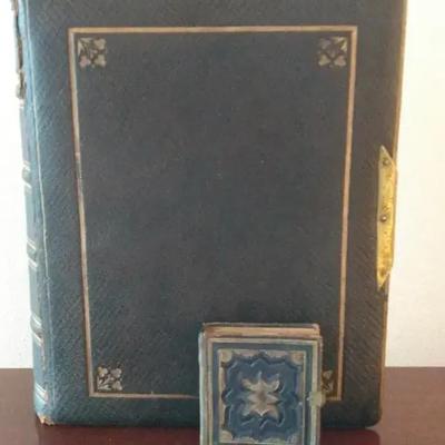 Mid-19th Century Tintype/Ambrotype Case Embossed Design