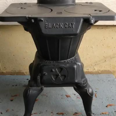 “Black Cat” No. 27 Cast Iron Stove – Decorative / Reproduction Industrial Piece