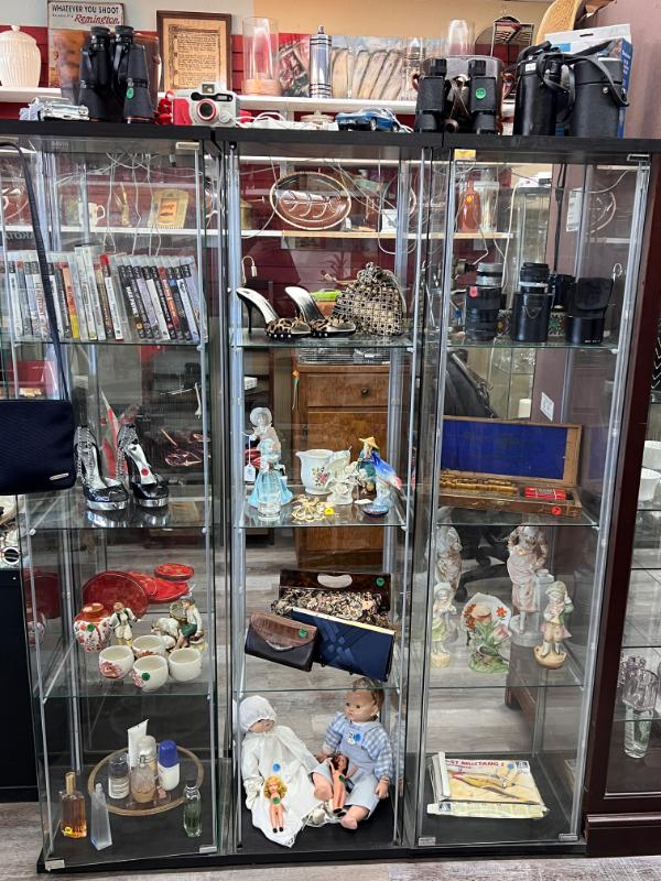 Sale Photo Thumbnail #12