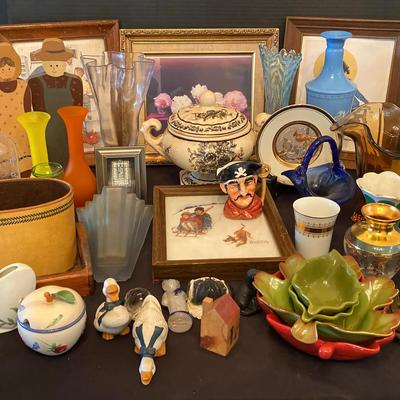 Home Décor Collection Featuring Norman Rockwell & Lenox Artwork