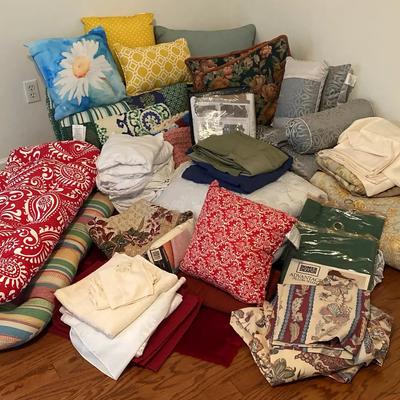 Colorful Bedding, Draperies & Decorative Cushions Collection