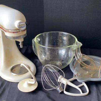 KitchenAid Stand Mixer with Glass Bowl and Attachments