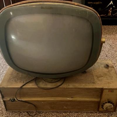 Vintage Philco Predicta Model H3410 Television – Late 1950s / Early 1960s