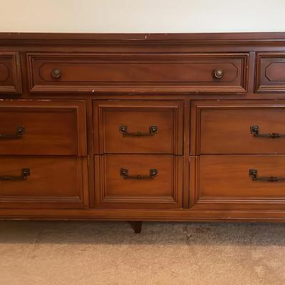 Dixie Solid Wood 9-Drawer Dresser
