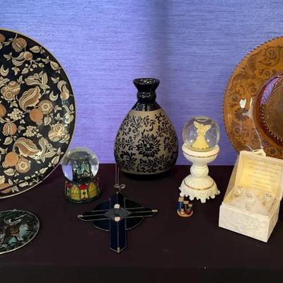 San Francisco Music Box “The Lord’s Prayer,” Angel “The First Noel” & Decorative Plate Collection