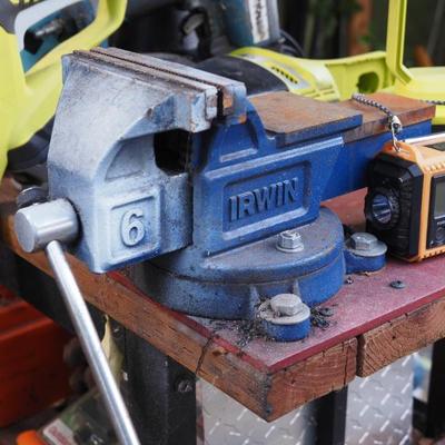 Sale Photo Thumbnail #127