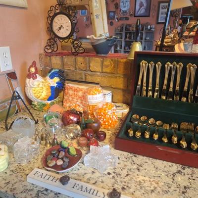 Sale Photo Thumbnail #50