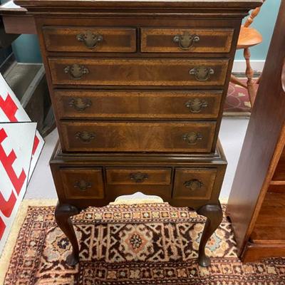 PETITE QUEEN ANNE LINGERIE CHEST