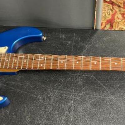 YAMAHA ELECTRIC GUITAR