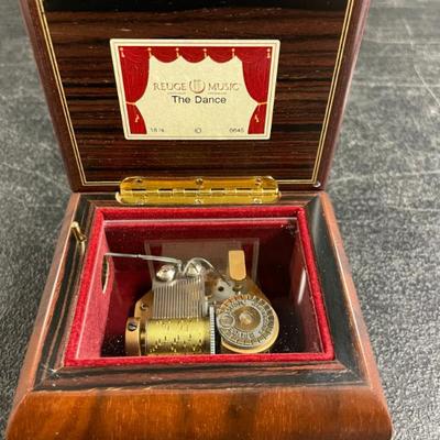 REUGE MUSIC BOX