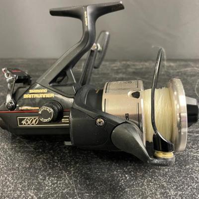 SHIMANO BAITRUNNER 4500 REEL
