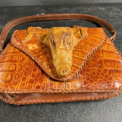 ALLIGATOR PURSE