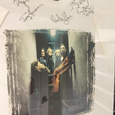 AUTOGRAPHED AEROSMITH NINE LIVES TOUR T SHIRT FRAMED