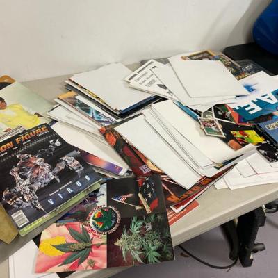 COMIC POSTERS/PROMO MATERIAL