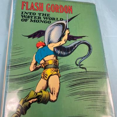FLASH GORDON HARDCOVER - ALEX RAYMOND ILL. 1974