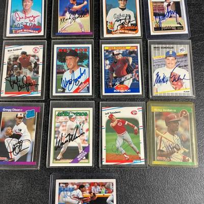 AUTOGRAPHED BASEBALL CARDS