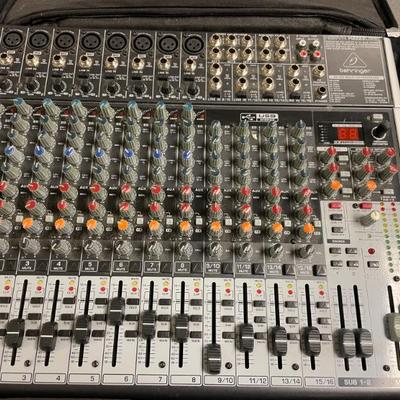 BEHRINGER X222 22 INPUT BUS MIXER