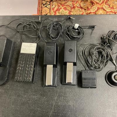 PEDALS - ROLAND/YAMAHA