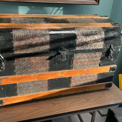 METAL SKINNED VINTAGE CHEST
