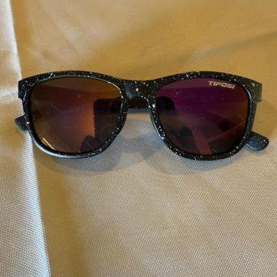 Sale Photo Thumbnail #217