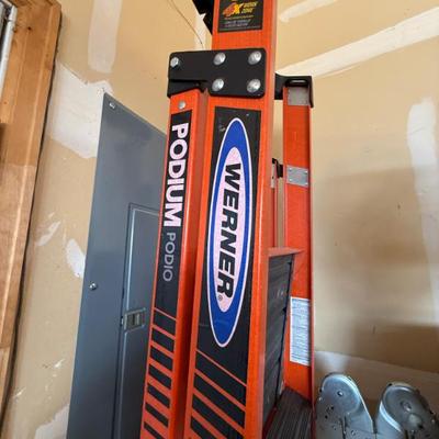 Sale Photo Thumbnail #129