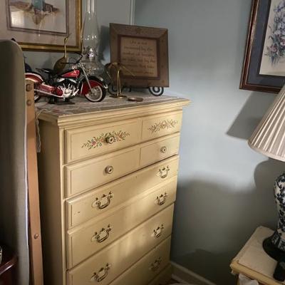 Sale Photo Thumbnail #90