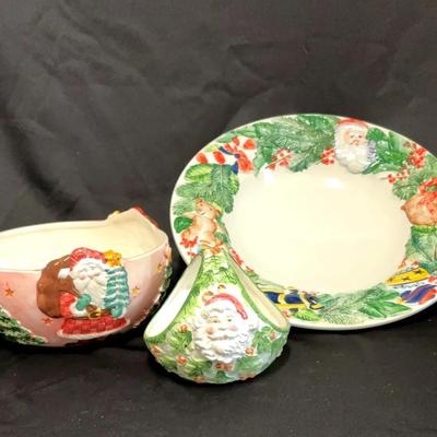 Merry Christmas! Serving Platter and Bowls