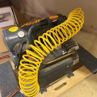 Sale Photo Thumbnail #397