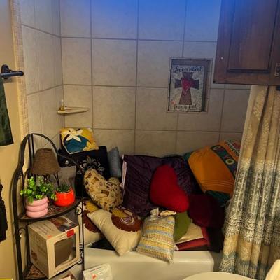 Sale Photo Thumbnail #166