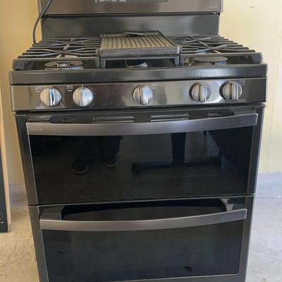 Gas Stove GE Profile With WiFi Chef Connect 5 Burners With Griddle 